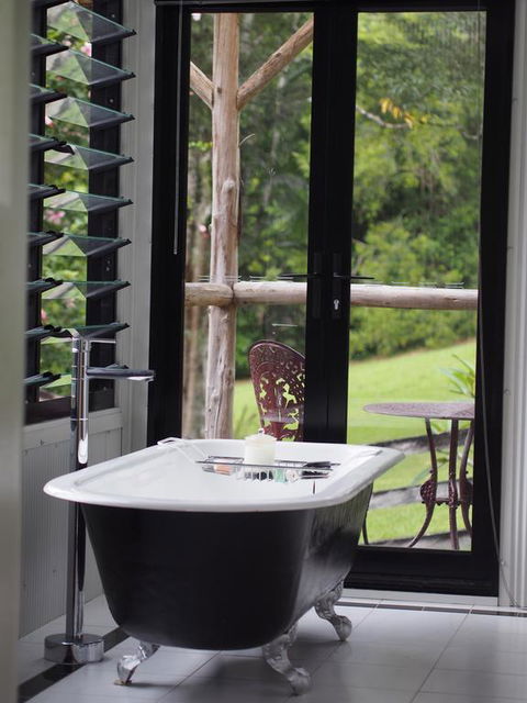 Nightcap Ridge - Byron Bay Hinterland - Pubs and Clubs 3