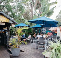 Nomads Noosa Backpackers - Pubs and Clubs