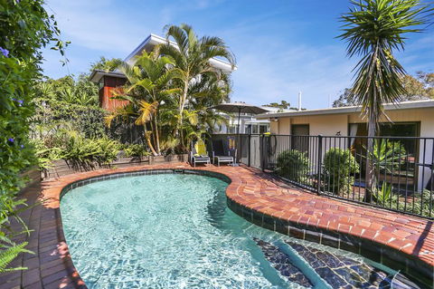 Noosa Rest - Pubs and Clubs 0