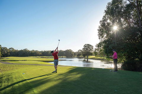 Noosa Springs Golf & Spa Resort - Pubs and Clubs 0