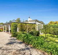 North Haven - Pubs and Clubs