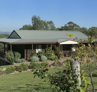 North Lodge Clan Cottage - Pubs and Clubs