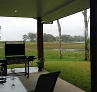 Nyleta Lodge - Go Out