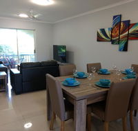 Oasis Private 2 Bed Apartment - Go Out