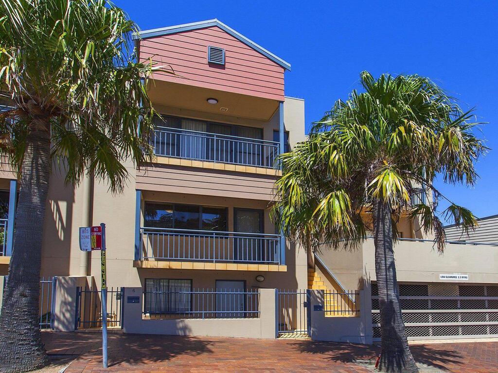 Unanderra NSW Pubs and Clubs