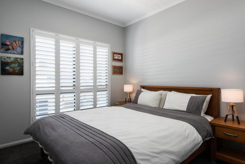 Ocean Break Coolum - Pubs and Clubs 3