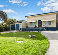 OCEAN SOUNDS - Anglesea - Pubs and Clubs