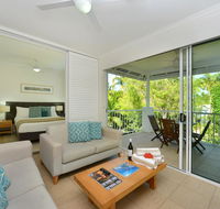 Ocean Sounds 2 Bedroom Apartment - Pubs and Clubs