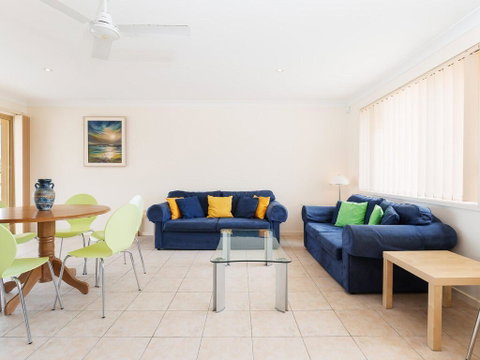 Ocean View Anna Bay', 23 Ocean Avenue - Go Out 3