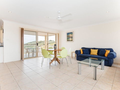 Ocean View Anna Bay', 23 Ocean Avenue - Go Out 2