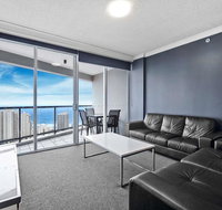 Ocean View Apartment on 26th Floor Surfers Paradise - Pubs and Clubs