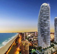 Oracle Broadbeach - Pubs and Clubs