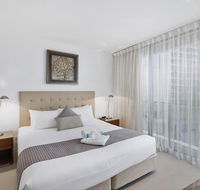 Oracle Resort Private Luxe 2 Bedroom - Pubs and Clubs