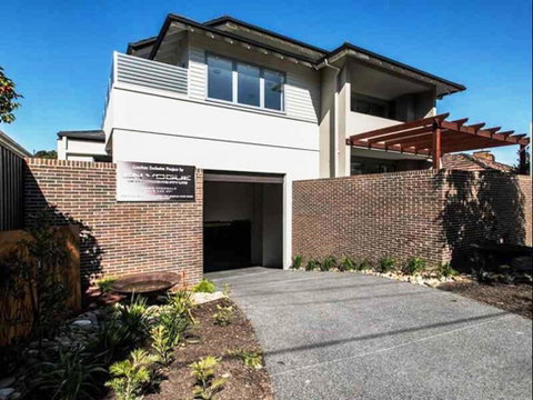 Orange Serviced Apartment - Go Out 1