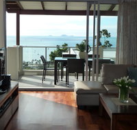 Oscar's View - Airlie Beach - Go Out