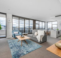 Oversized Luxe 1 Bedder - Amazing Barton - Gym - Pubs and Clubs