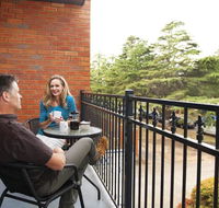 Oxley Court Serviced Apartments - Go Out