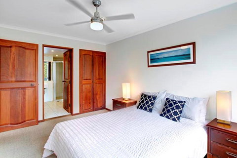 Pacific Blue - Pubs and Clubs 3