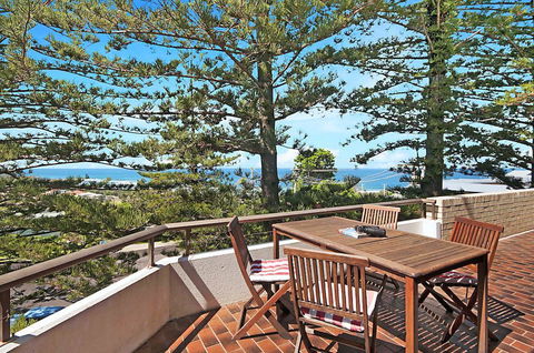 Pacific Tower Penthouse - Go Out 2