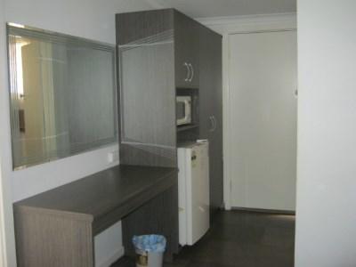 Parkway Motel - Pubs and Clubs 2