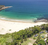 Pebbly Beach Escape - Pubs and Clubs