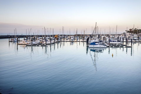 Peninsula Picture Perfect Airlie Beach - Go Out 0