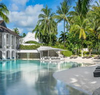 Peppers Beach Club - Pubs and Clubs