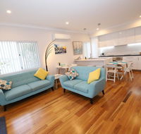 Perth Beachside Holiday House - Pubs and Clubs