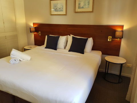PERTH CBD APARTMENTS - Go Out 1
