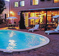 Perth City Apartment Hotel - Pubs and Clubs