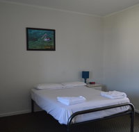 Perth Rita's Retreat - Pubs and Clubs