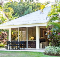 Port Douglas Mirage Villa 435 Absolute Beachfront - Pubs and Clubs