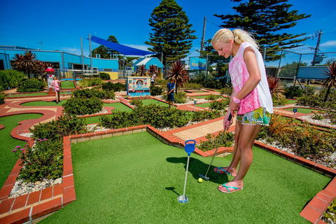 Port Fairy BIG4 Holiday Park - Pubs and Clubs 0