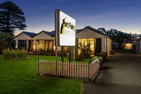 Port Fairy Motor Inn - Pubs and Clubs 0