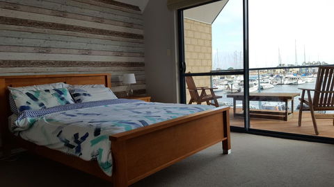 Port Geographe Marina Villas - Go Out 3