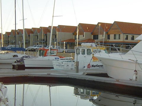 Port Geographe Marina Villas - Go Out 0