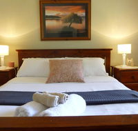 Port Lincoln Holiday Houses - Pubs and Clubs
