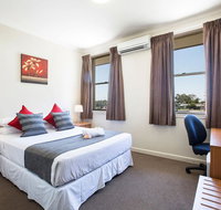 Pritchards Hotel - Go Out