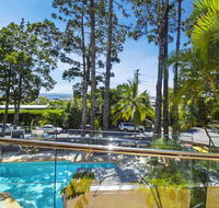 Private Apartments at Picture Point Noosa - Pubs and Clubs