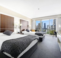 Private Apt In the Heart of Surfers Paradise - Pubs and Clubs