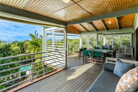 Private Tropical Oasis, Marcus Beach - Pubs and Clubs 0