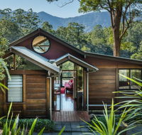 Promised Land Retreat - Pubs and Clubs