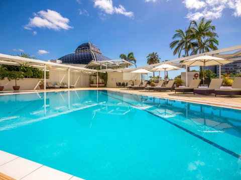 Pullman Reef Hotel Casino - Pubs and Clubs 3