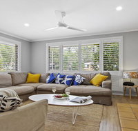 Pure Salt - beach house with pool 300m to beach - Go Out
