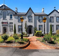 Quality Hotel Colonial Launceston - Pubs and Clubs