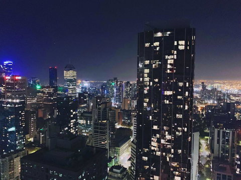 R&K Luxury Apartment Fantastic Skyline View CBD Parking&Free Tram Heart Of Melbourne - Go Out 0