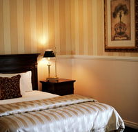 Redearth Boutique Hotel - Pubs and Clubs