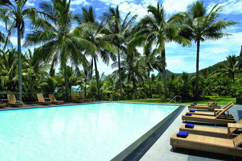 Reef View Hotel - Pubs and Clubs 0