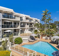 Regatta Noosa - Pubs and Clubs