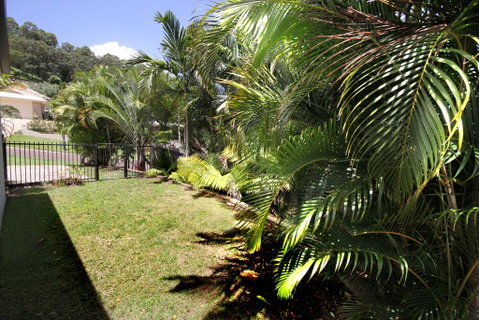 Relax At Coolum - Pubs and Clubs 2